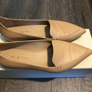 M. Gemi Italian leather 'point toe' flats, size 7